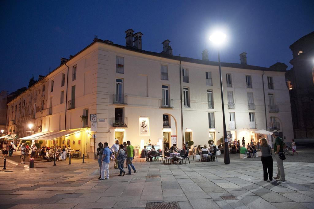 La Finestra Sulla Reggia Bed & Breakfast Venaria Reale Luaran gambar