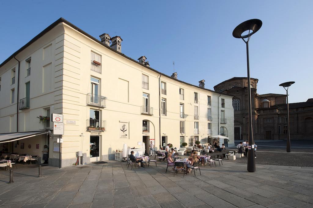 La Finestra Sulla Reggia Bed & Breakfast Venaria Reale Luaran gambar